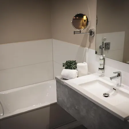 Thoeles*** In Vilsen Hotel