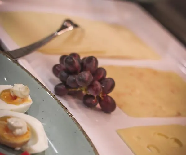 Thoeles*** In Vilsen Szálloda *