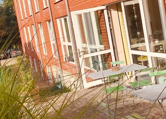 Thoeles*** In Vilsen Szálloda